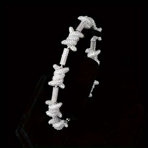 Thorn Bracelet